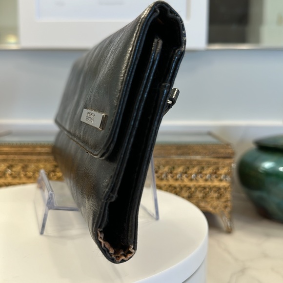 Kenneth Cole Reaction Black Leather Wallet, Leopard-Print Lining, EUC - Picture 6 of 17